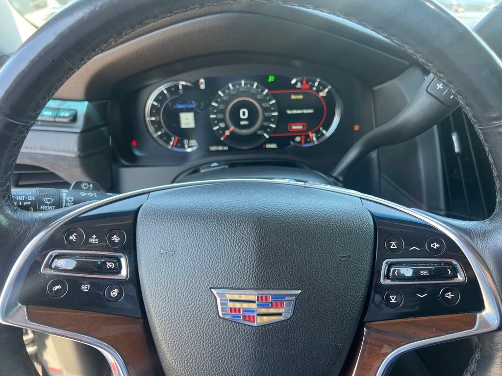 Used 2019 Cadillac Escalade ESV Luxury w/ Escalade Sport Edition AWD/4WD image 46
