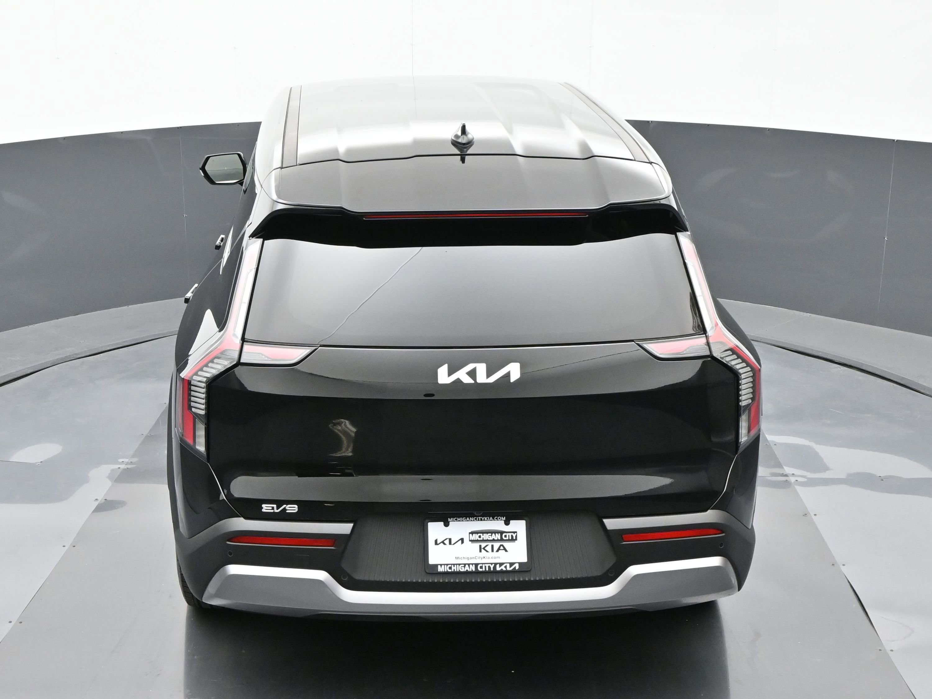 Used 2024 Kia EV9 Light image 32