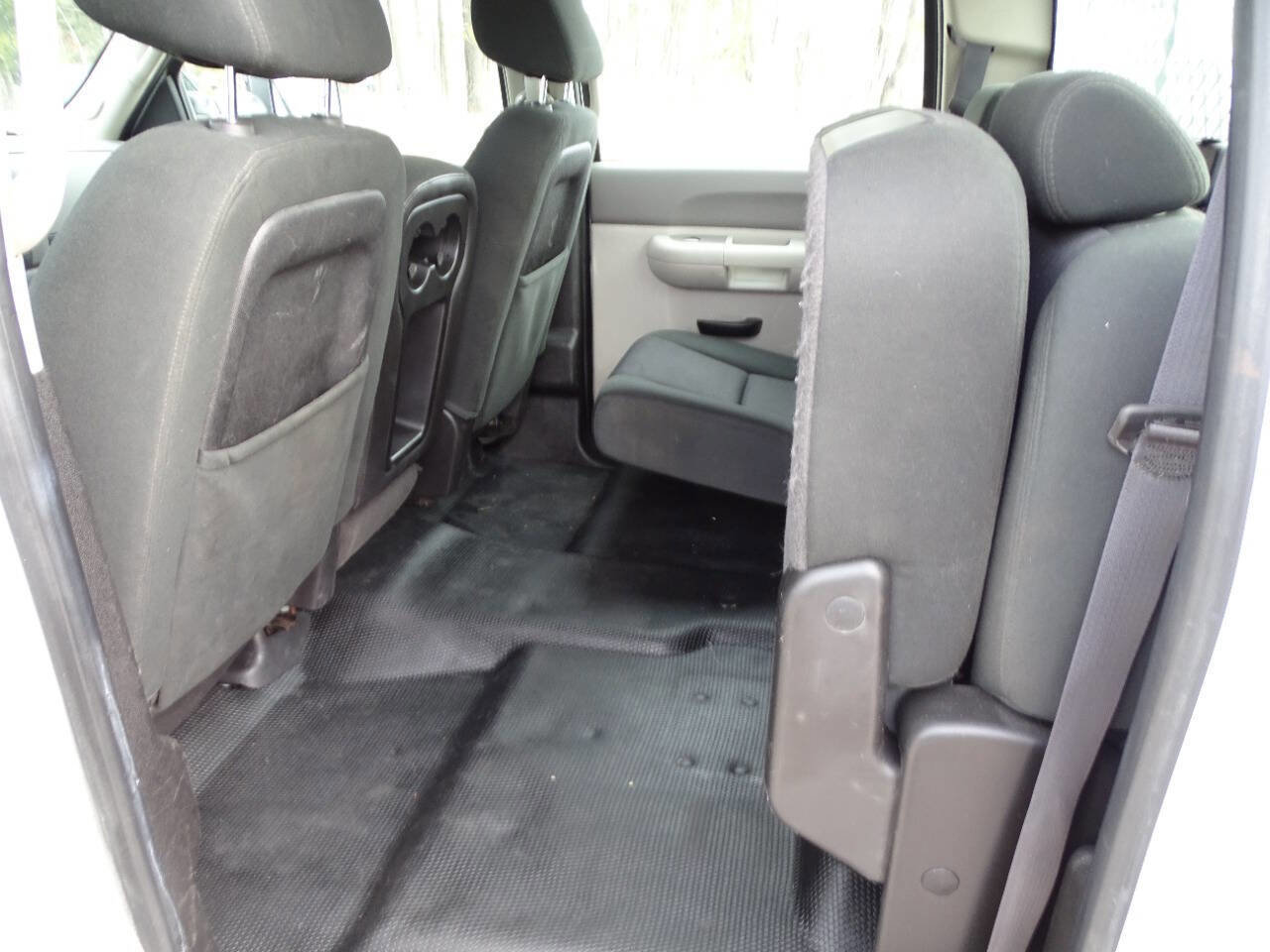 Used 2013 Chevrolet Silverado 3500 W/T image 27