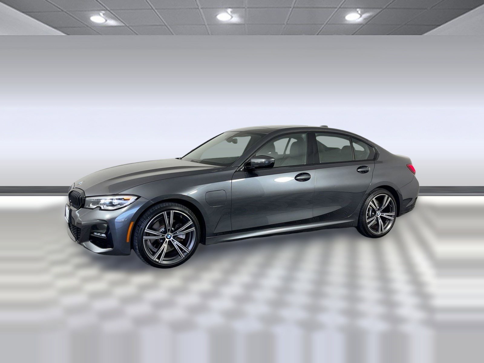 Used 2021 BMW 330e xDrive w/ M Sport Package image 1