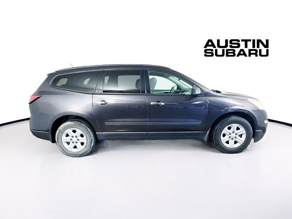 Used 2016 Chevrolet Traverse LS image 8