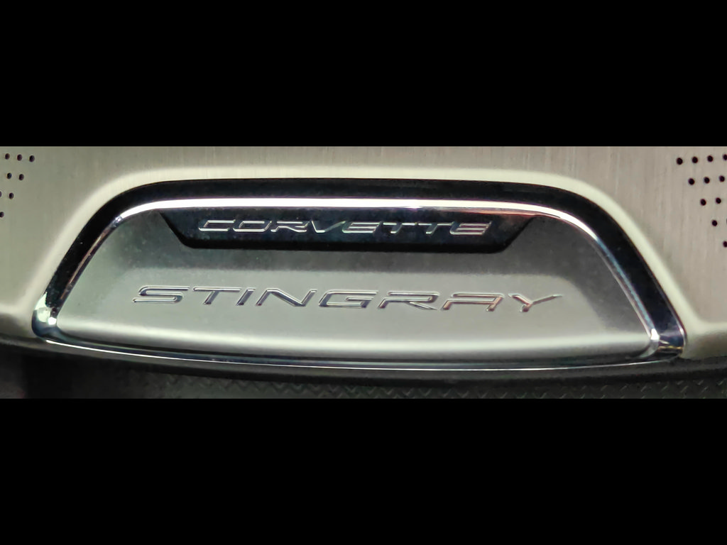 Used 2024 Chevrolet Corvette Stingray Preferred Cpe w/ Battery Protection Package RWD image 71