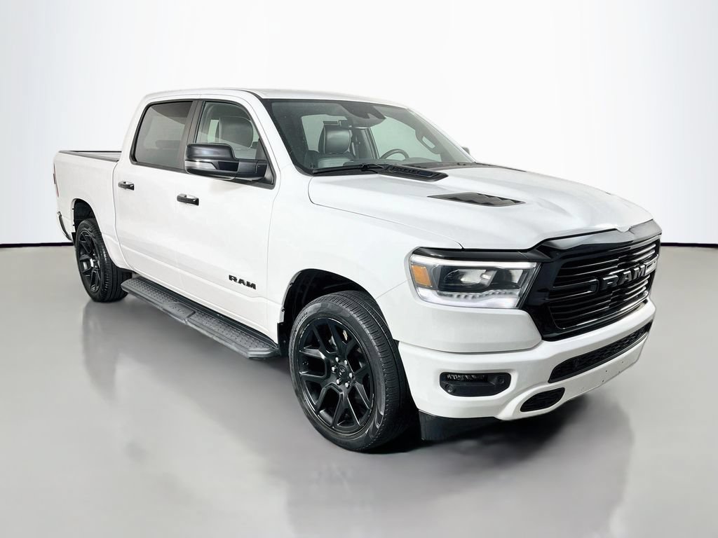 Used 2023 RAM 1500 Laramie AWD/4WD image 4