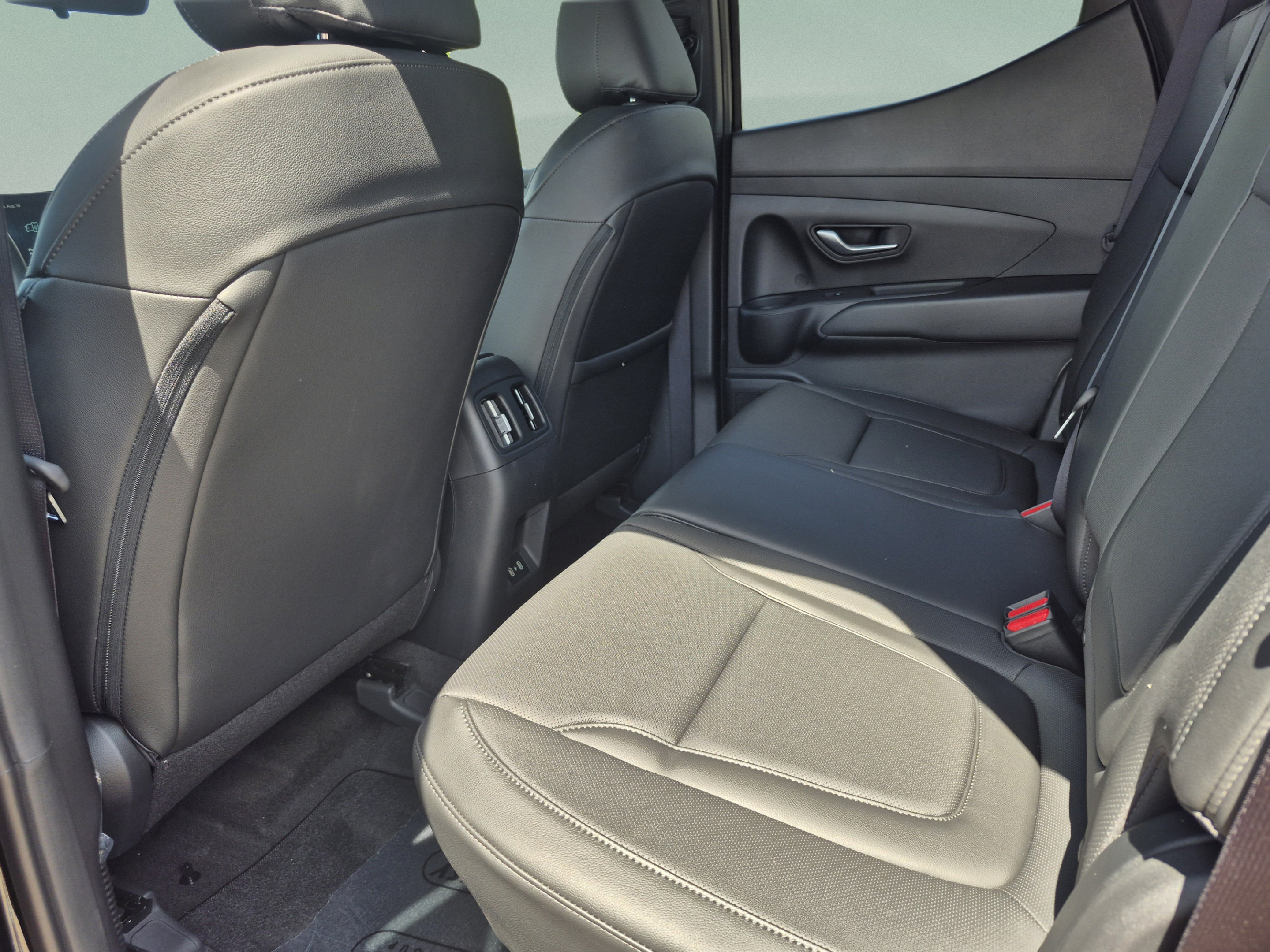New 2027 Hyundai Santa Cruz SEL FWD image 15