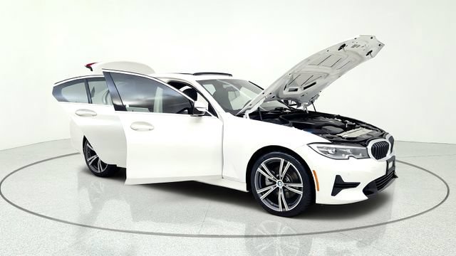 Used 2020 BMW 330i Sedan w/ Convenience Package RWD image 11