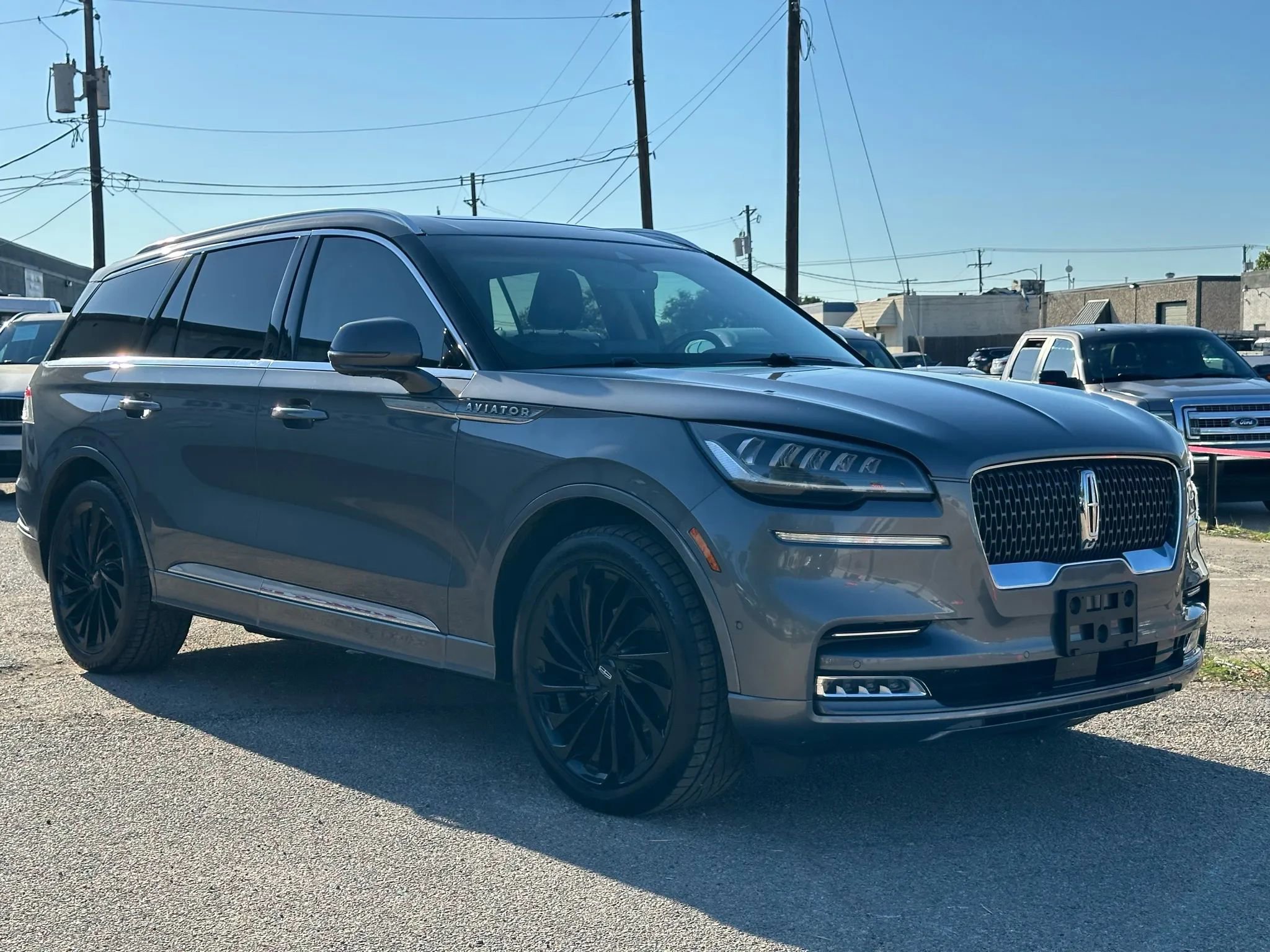 Used 2021 Lincoln Aviator Reserve w/ Equipment Group 208A image 9