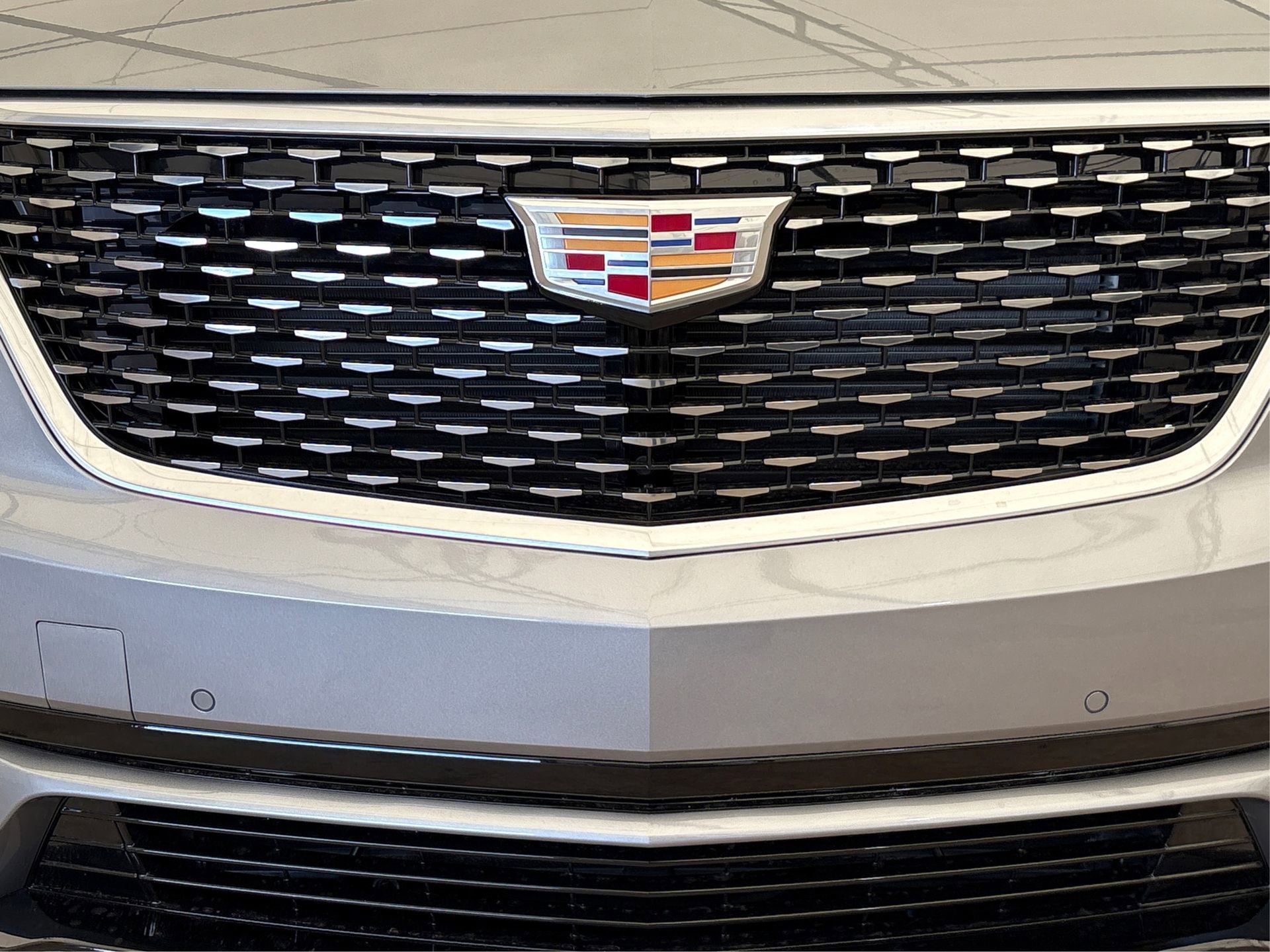 New 2025 Cadillac XT6 Luxury image 15