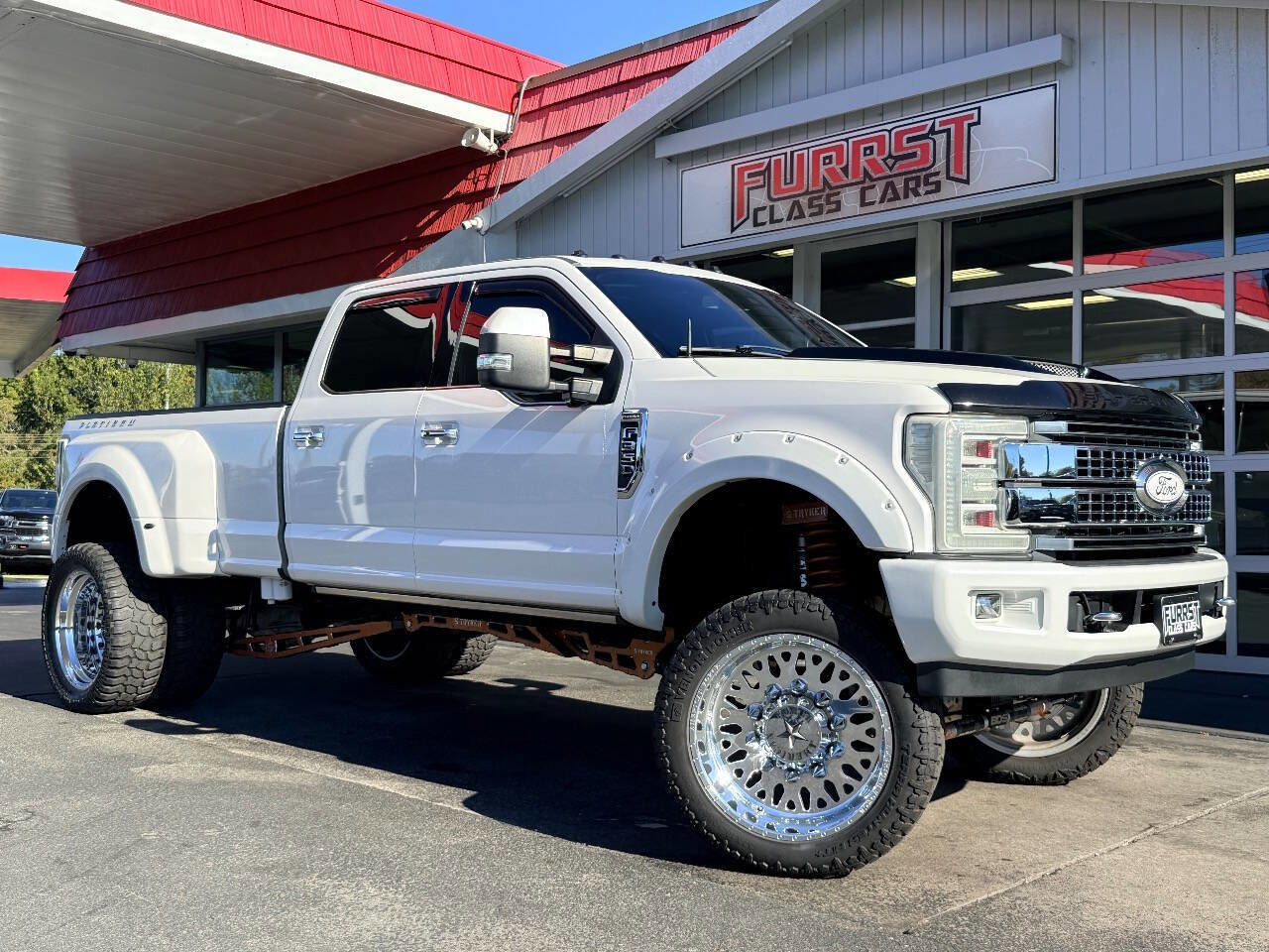 Used 2017 Ford F350 Platinum w/ Platinum Ultimate Package