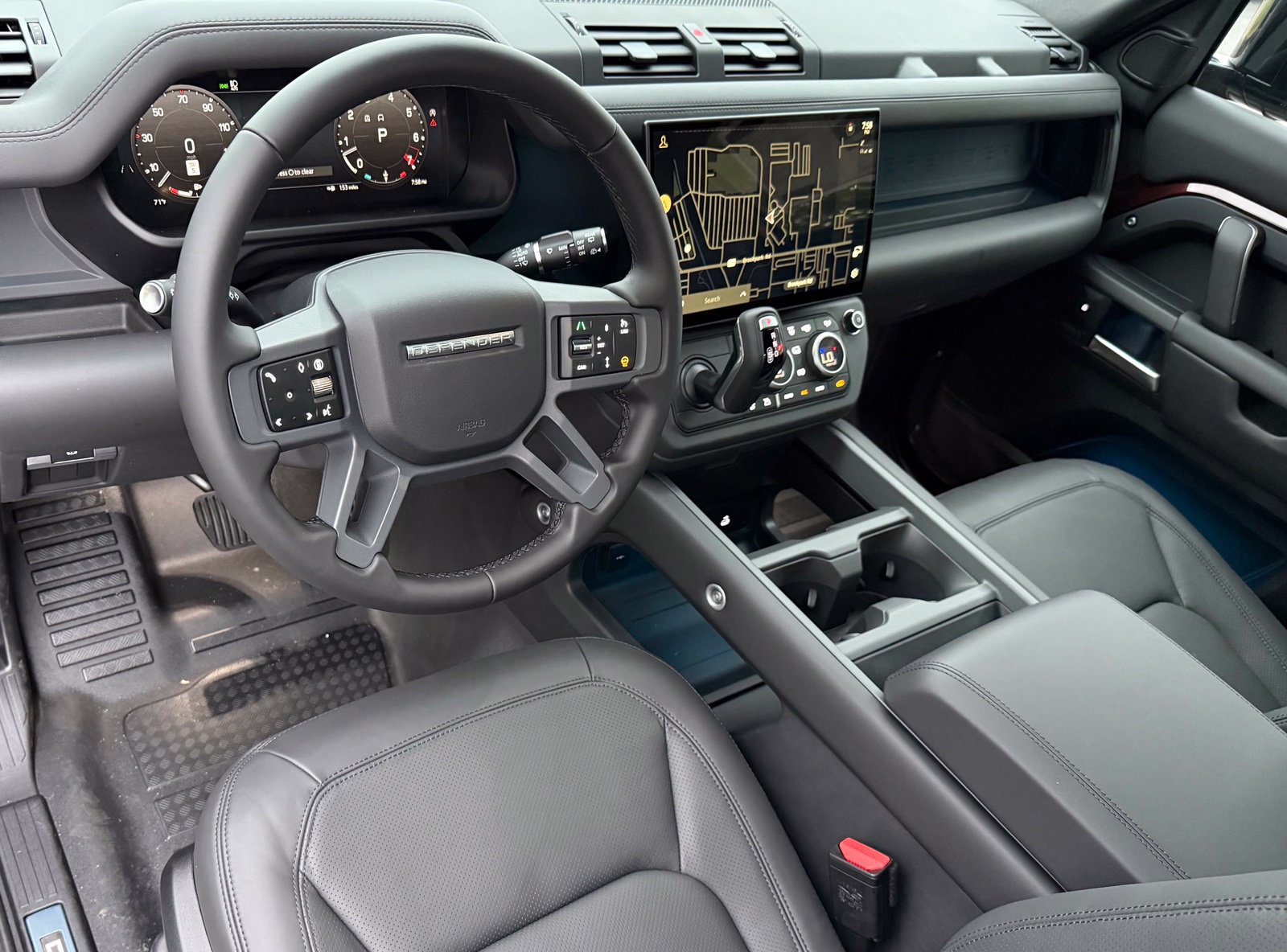 New 2026 Land Rover Defender 110 X-Dynamic SE AWD/4WD image 13