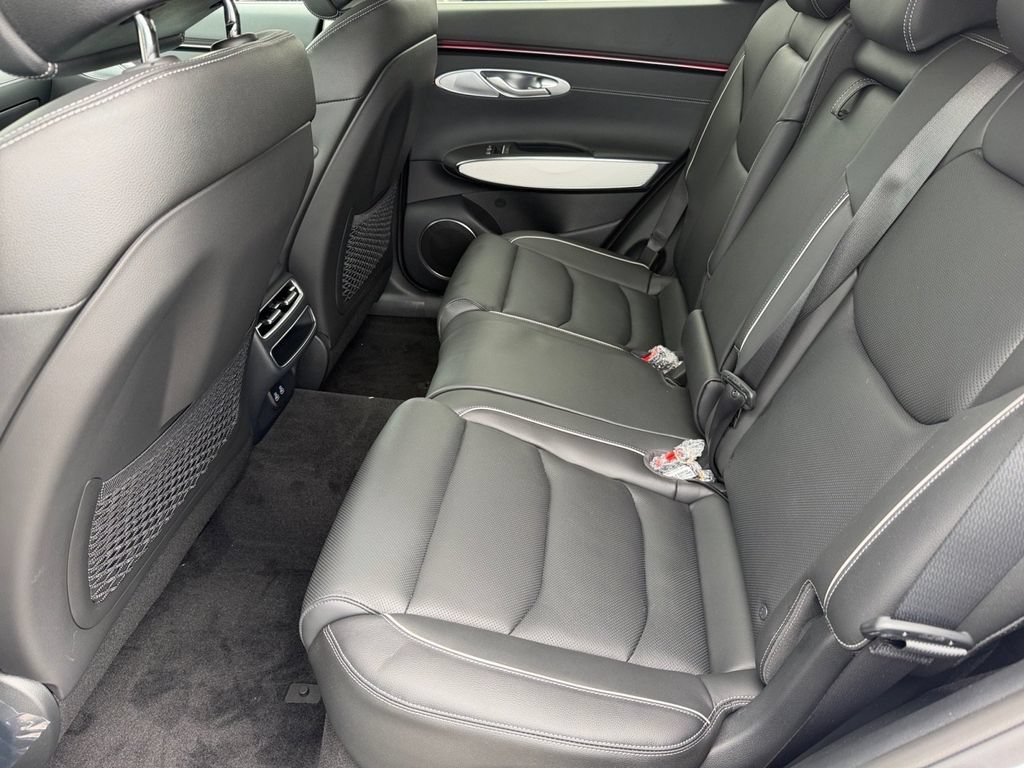 New 2026 Genesis GV70 2.5T Advanced AWD/4WD image 14