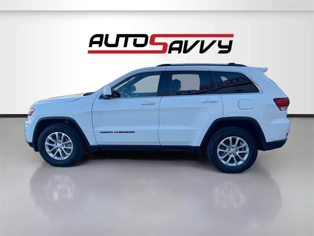 Used 2021 Jeep Grand Cherokee Laredo image 4