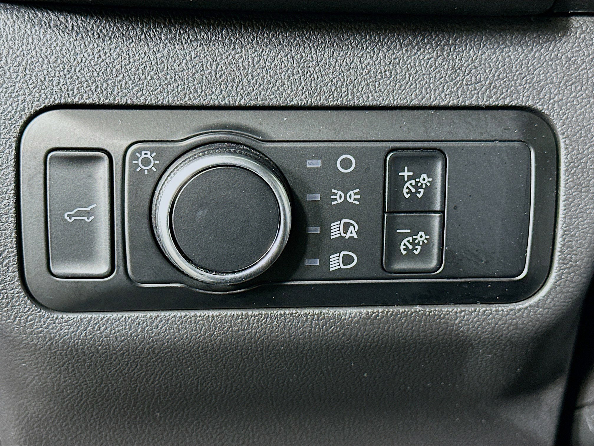 Used 2024 Ford Escape ST-Line image 17