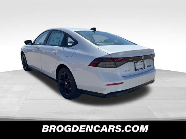 New 2025 Honda Accord SE image 5