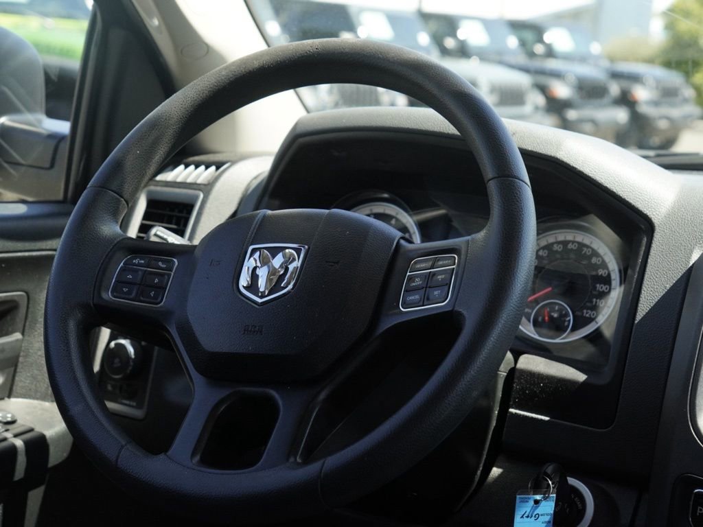 Certified 2018 RAM 1500 Express image 28