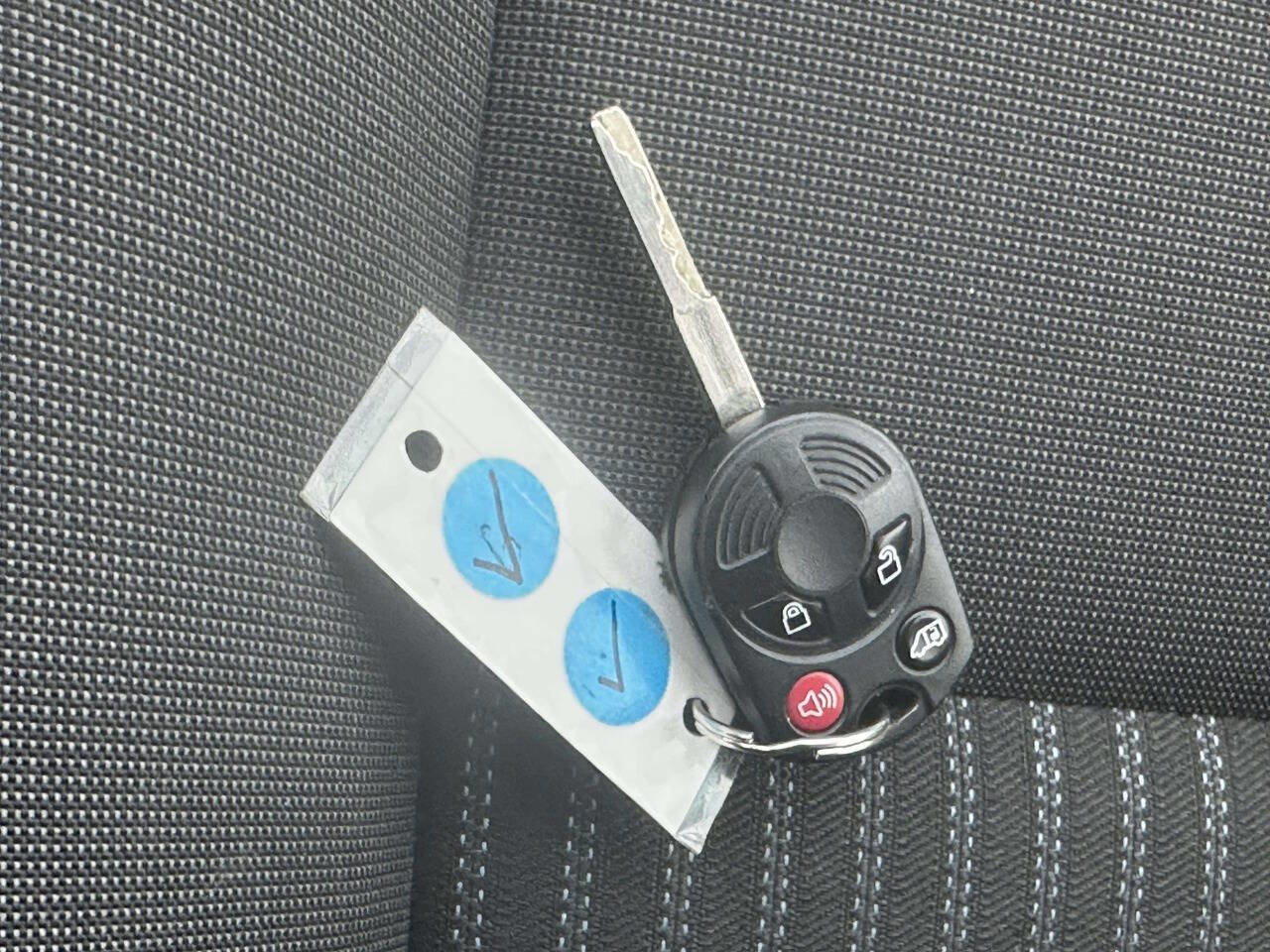 Used 2016 Ford Transit 150 XL image 31