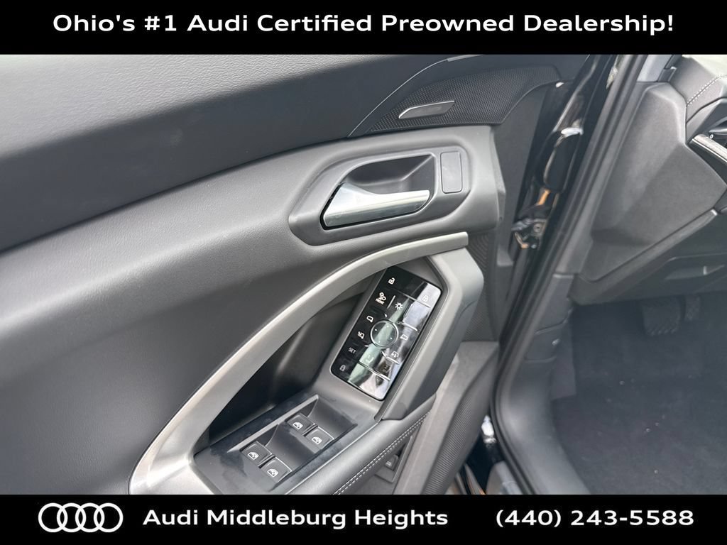 Used 2026 Audi Q5 Premium Plus w/ Premium Plus AWD/4WD image 11
