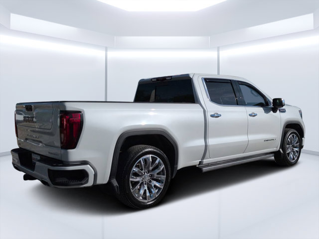 Used 2024 GMC Sierra 1500 Denali w/ Denali Reserve Package AWD/4WD image 3