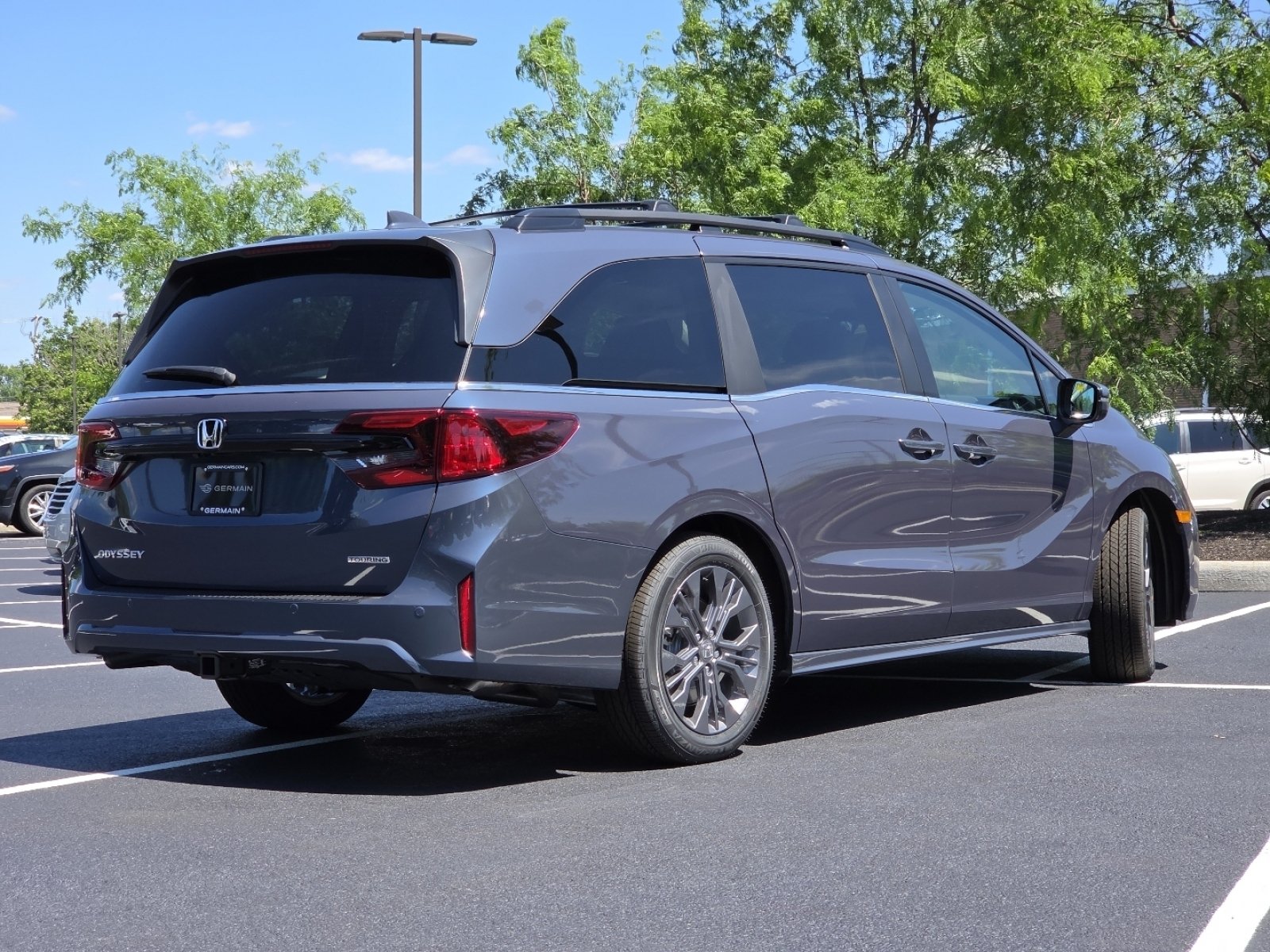 New 2026 Honda Odyssey Touring image 23