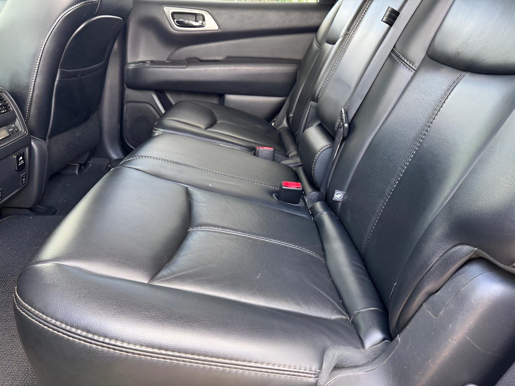 Used 2015 Nissan Pathfinder SL w/ Cargo Package FWD image 16