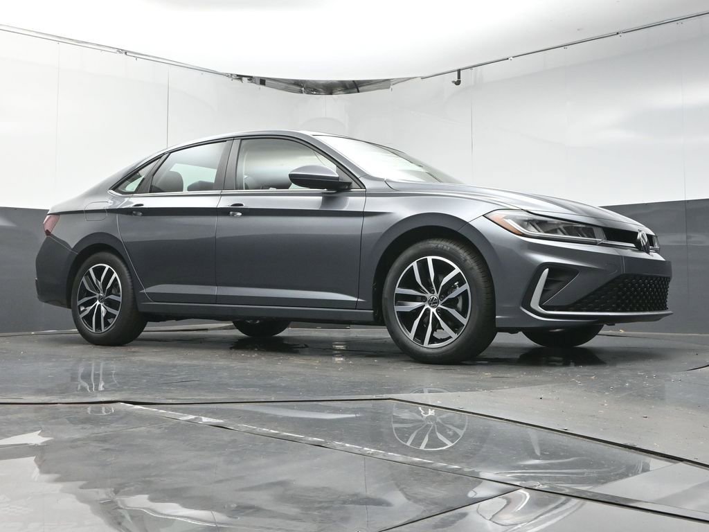 New 2026 Volkswagen Jetta SE FWD image 37