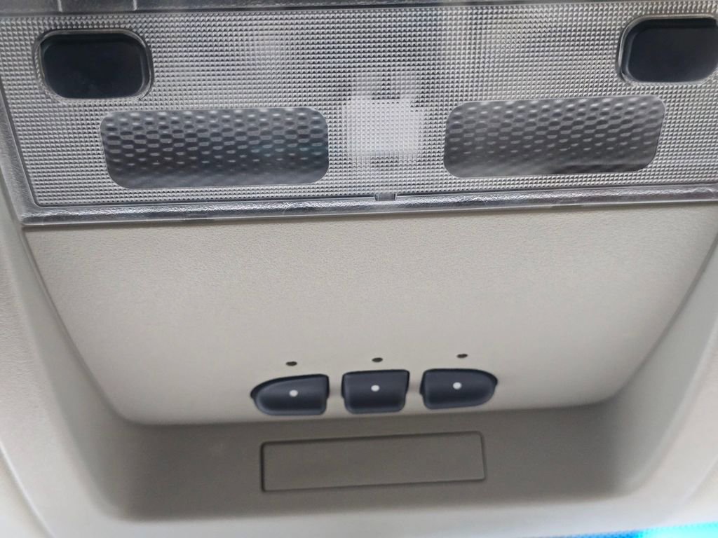 Used 2013 Chevrolet Silverado 2500 LTZ w/ LTZ Plus Package image 32