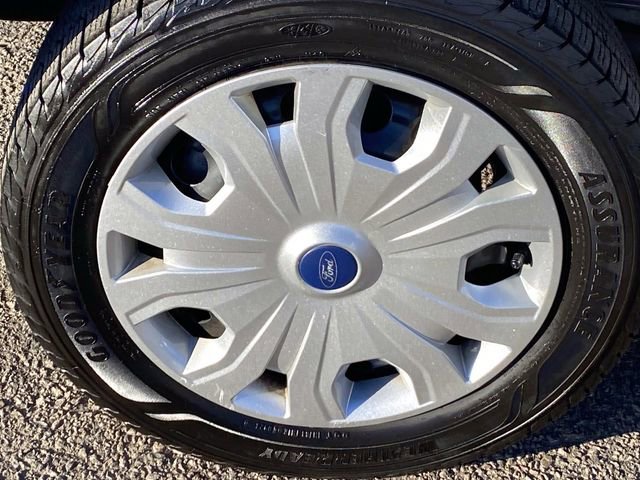 Used 2022 Ford Transit Connect XL image 30