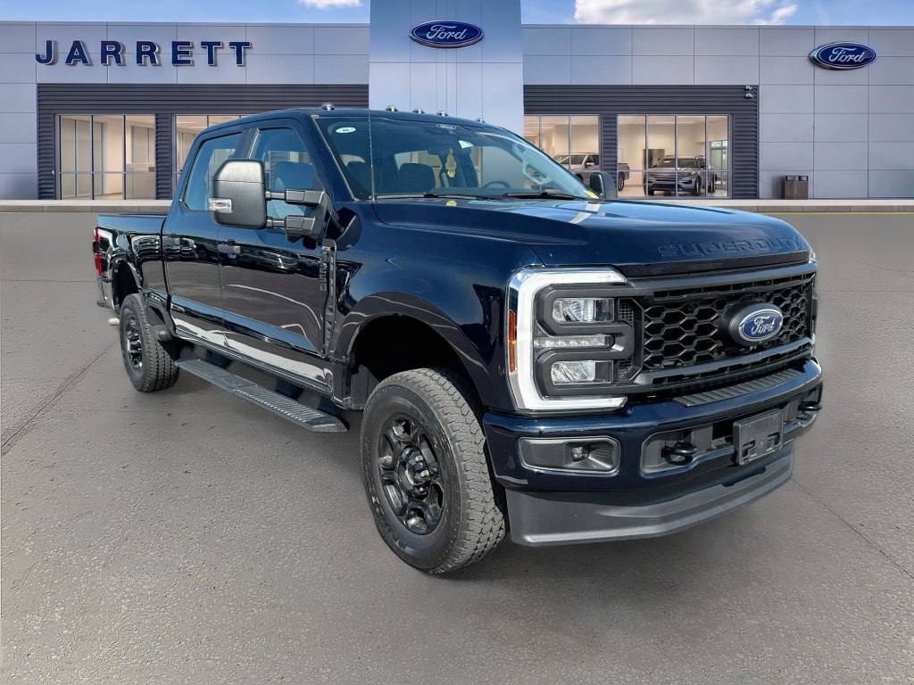 Used 2024 Ford F250 XL w/ STX Appearance Package AWD/4WD image 1