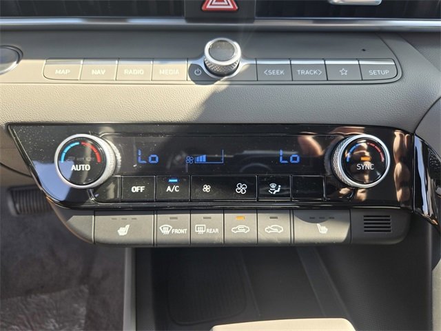 New 2025 Hyundai Elantra SEL w/ Cargo Package image 23