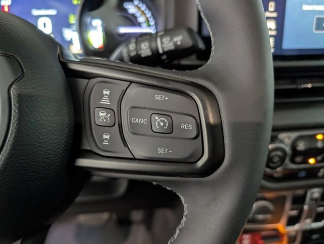 Used 2025 Jeep Wrangler Unlimited Sport S 4xe AWD/4WD image 15