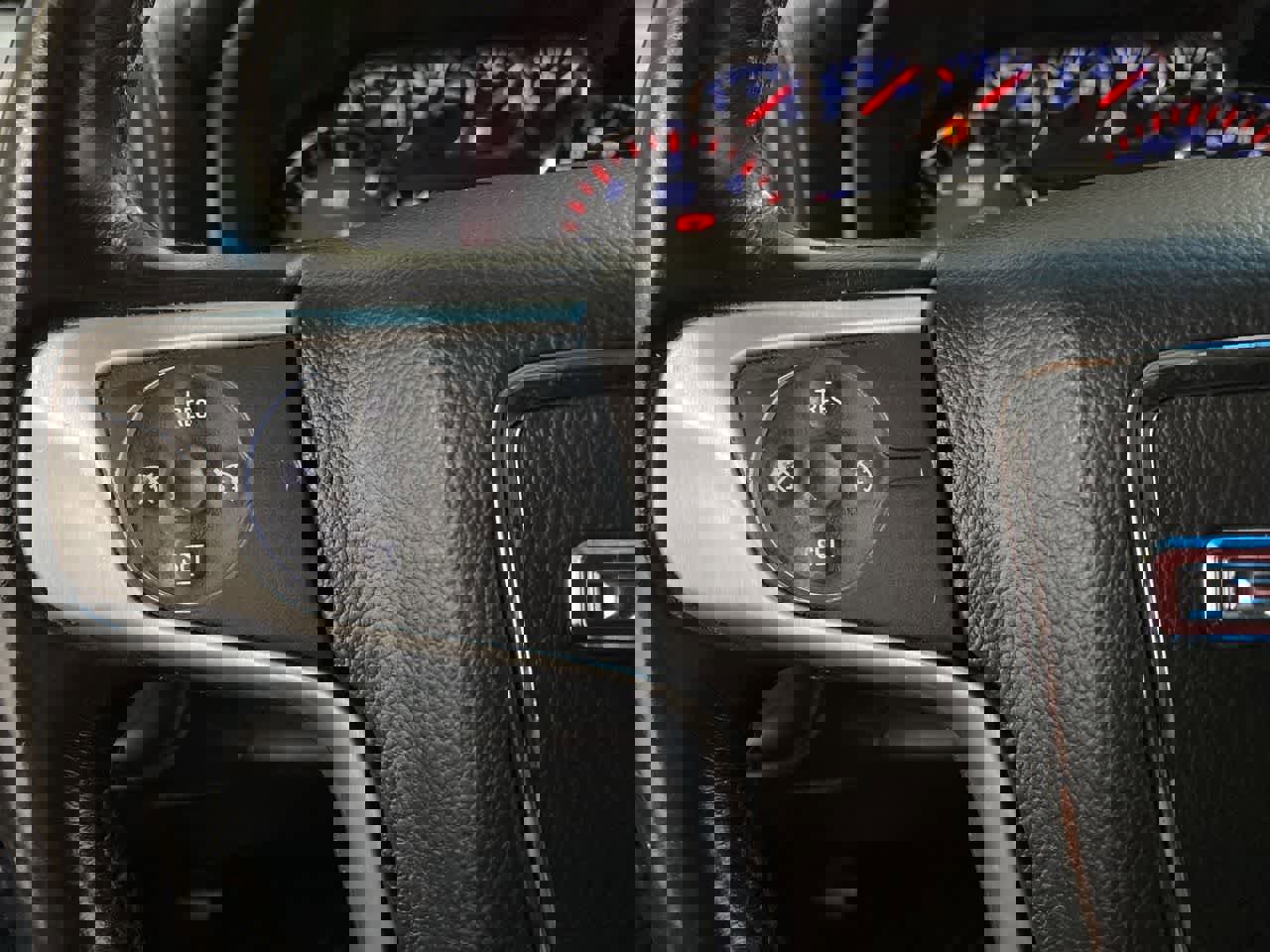 Used 2015 GMC Sierra 1500 SLE w/ SLE Value Package image 20