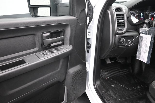 New 2027 RAM 3500 Tradesman AWD/4WD image 17