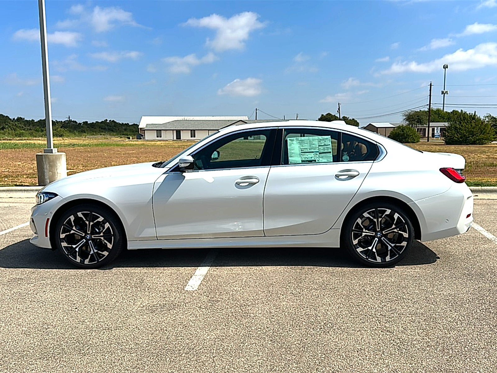 New 2026 BMW 330i Sedan w/ Premium Package RWD image 5