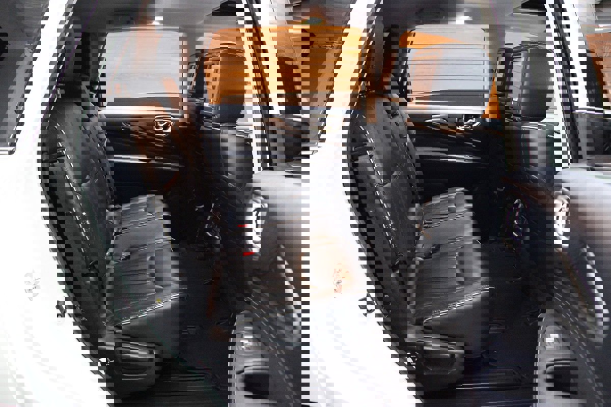 Used 2018 INFINITI QX60 FWD w/ Premium Plus Package image 19