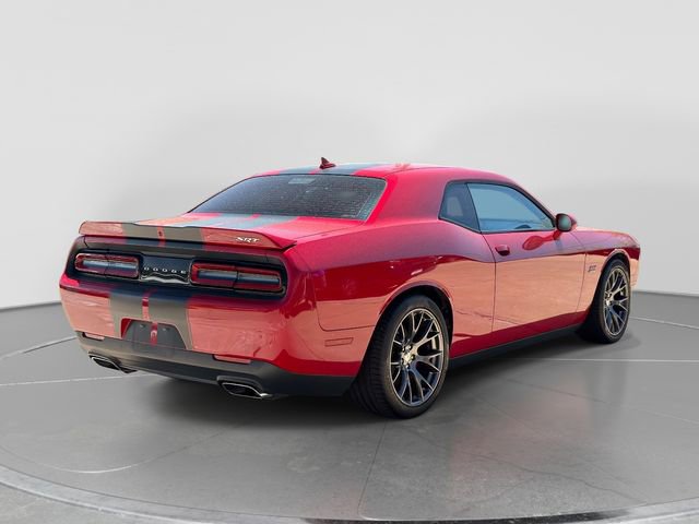Used 2016 Dodge Challenger SRT w/ Technology Group image 4