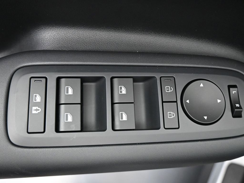 New 2026 Hyundai Santa Fe SE image 28