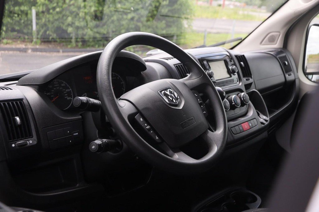 Used 2019 RAM ProMaster 2500 FWD image 12