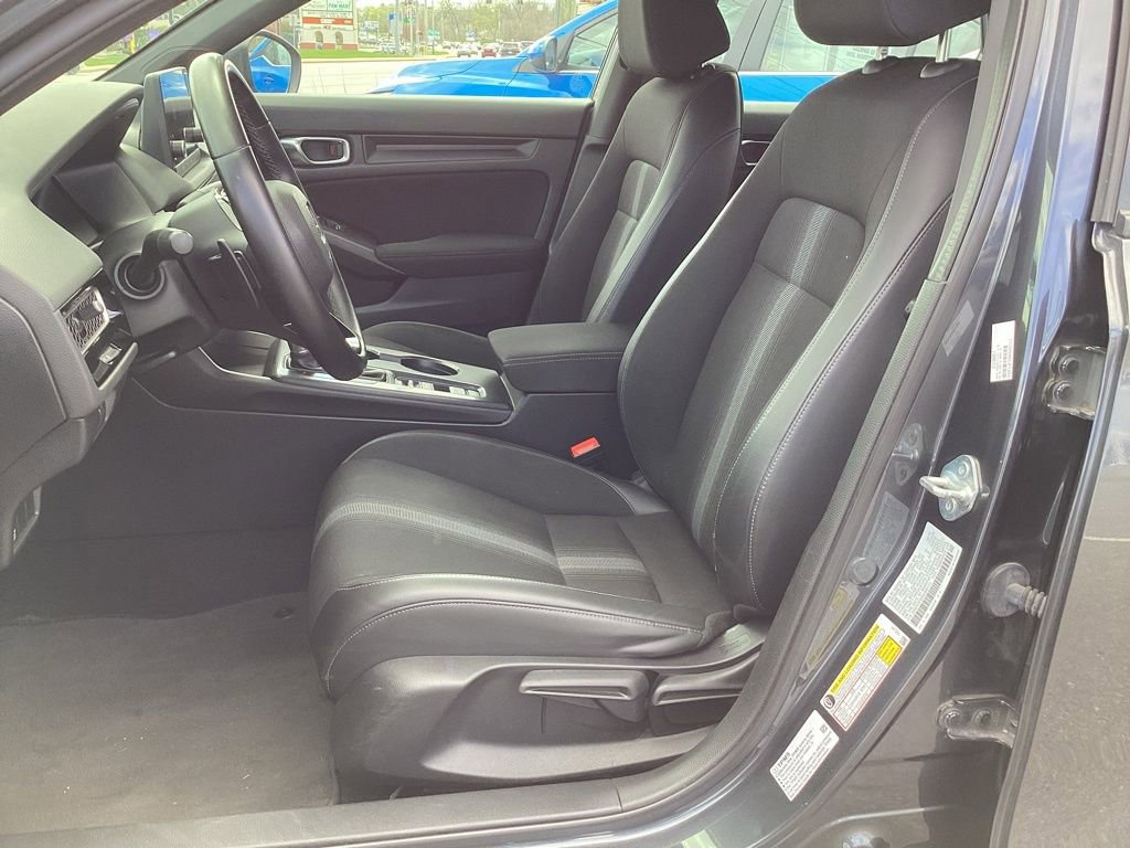Used 2022 Honda Civic Sport image 11