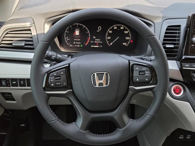 Used 2026 Honda Odyssey EX-L image 19