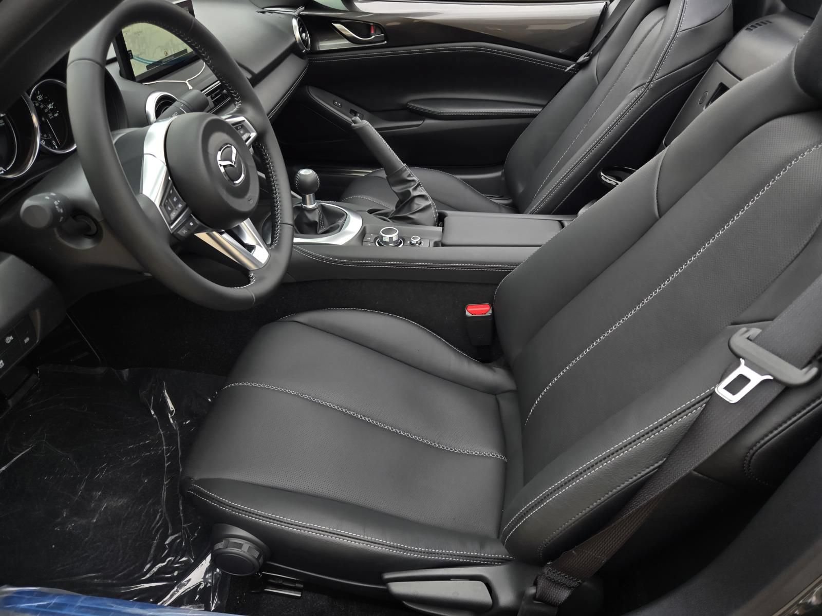 New 2026 MAZDA MX-5 Miata RF Grand Touring RWD image 18