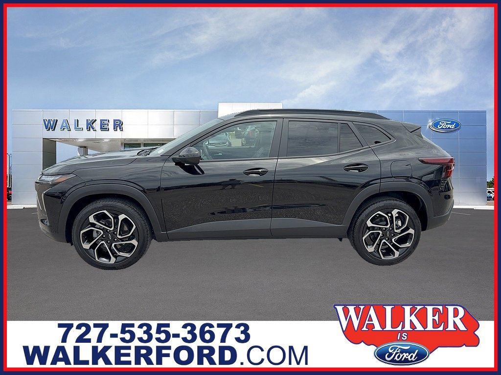 Used 2025 Chevrolet Trax RS w/ Sunroof Package