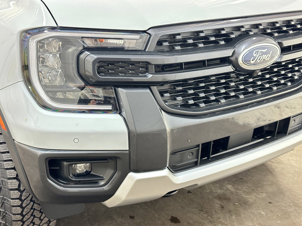 New 2026 Ford Ranger XLT w/ Equipment Group 301A High AWD/4WD image 12