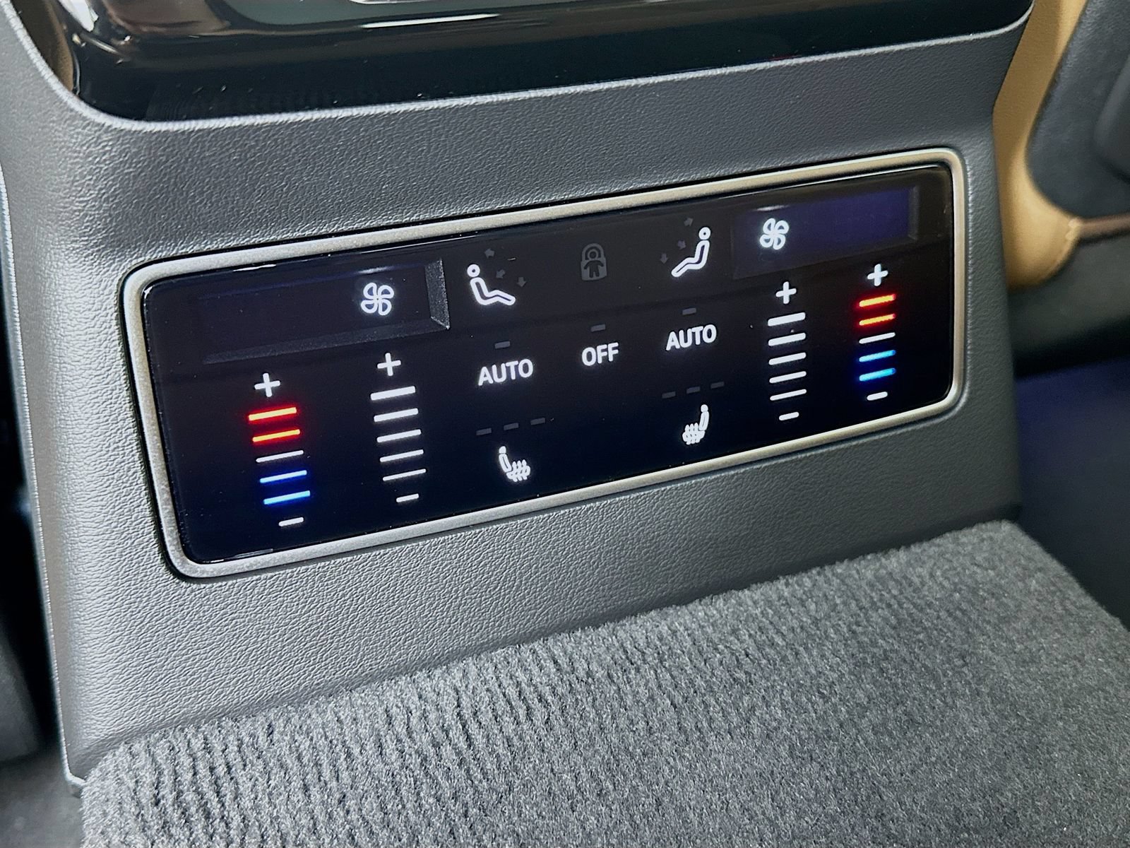 New 2026 Audi A6 Premium Plus AWD/4WD image 39