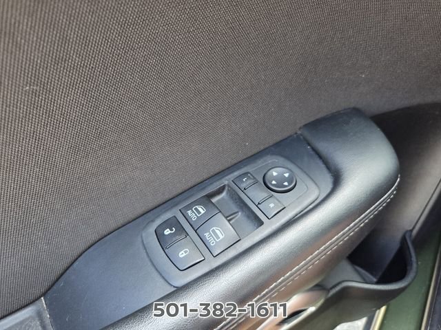 Used 2023 Dodge Challenger SXT RWD image 30