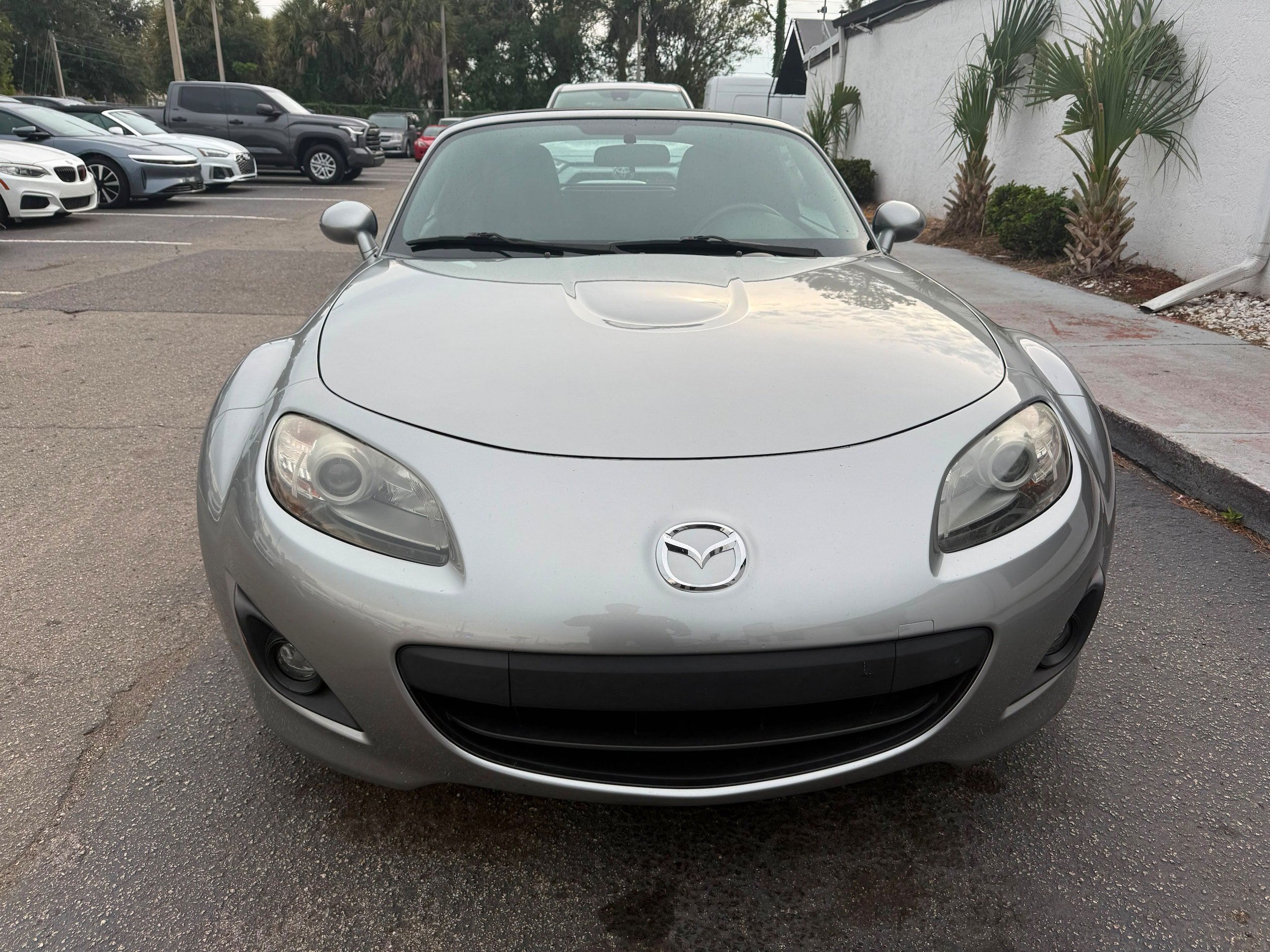 Used 2009 MAZDA MX-5 Miata Sport RWD image 10