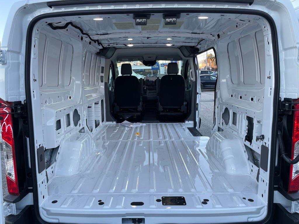 New 2026 Ford Transit 150 Low Roof AWD image 18