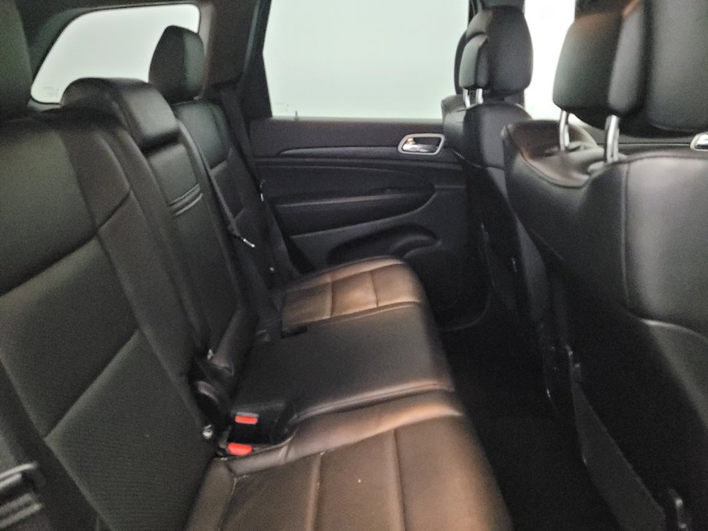 Used 2020 Jeep Grand Cherokee Laredo image 19