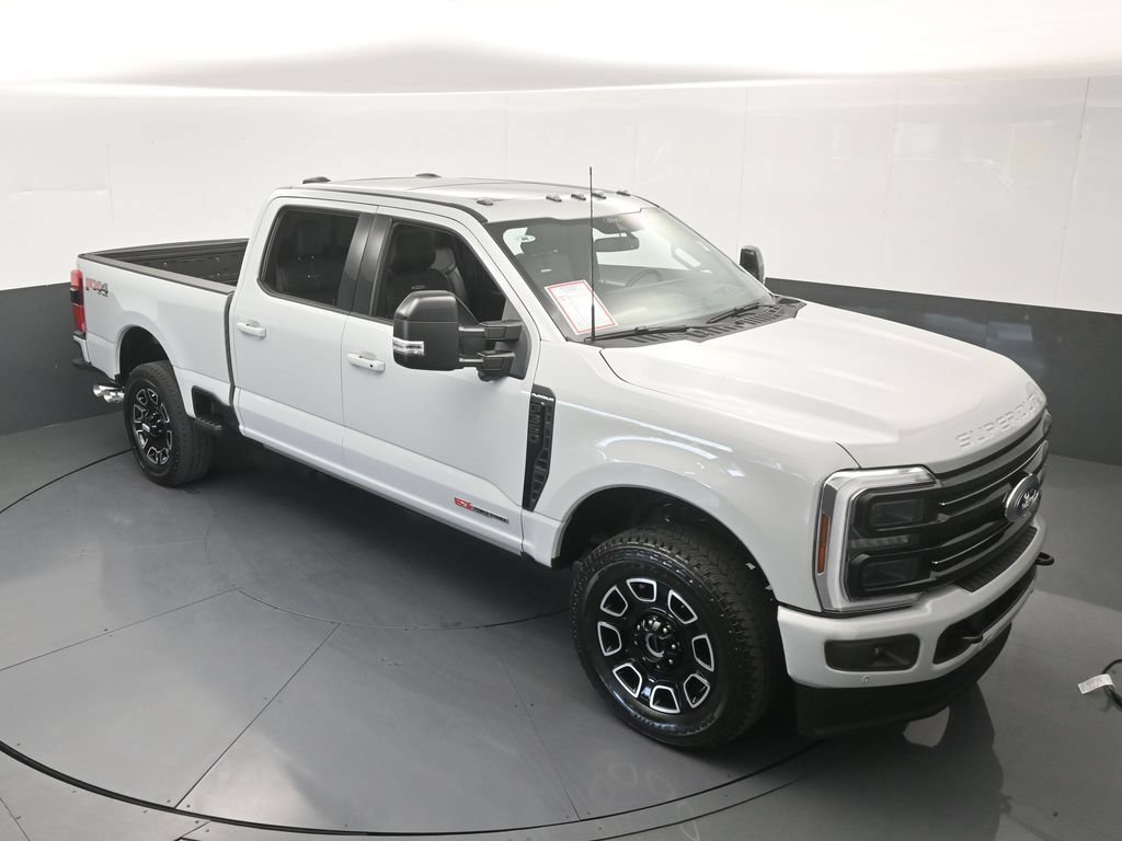 Used 2026 Ford F350 Platinum w/ FX4 Off-Road Package AWD/4WD image 70