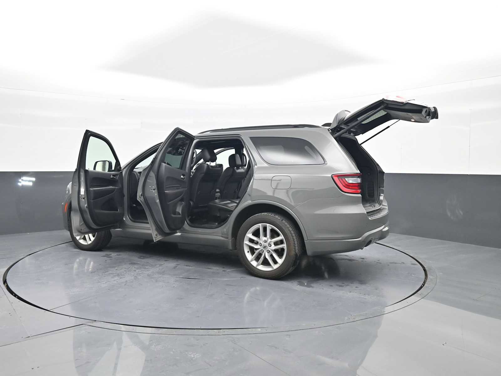 Used 2023 Dodge Durango GT image 54