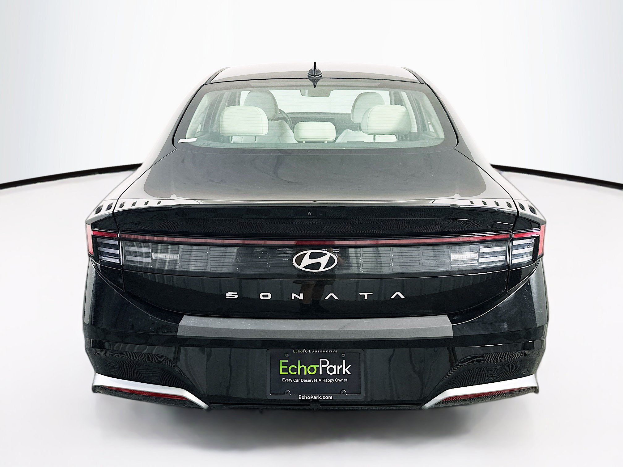 Used 2025 Hyundai Sonata SEL FWD image 7