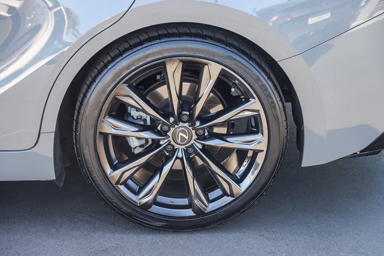 Used 2024 Lexus IS 350 F Sport RWD image 12